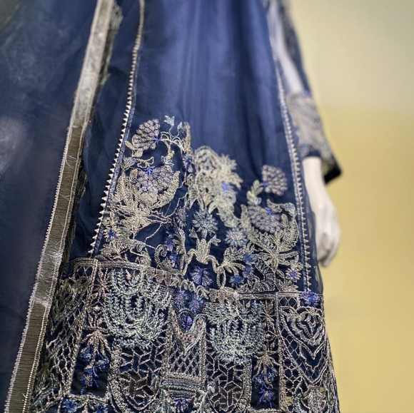 Elan 3pc - Picture 4 of 4